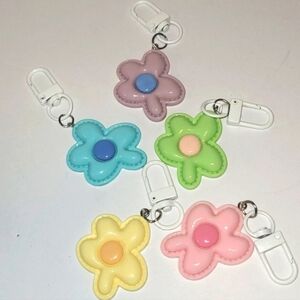 Floral Charm Keychain Set - Multicolor